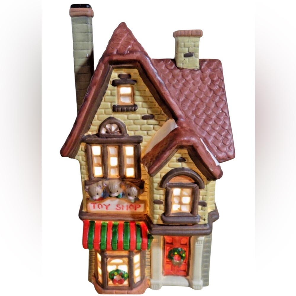 EUC~ Vintage Dickens Collectables porcelain Christmas Toy Shop. Town series